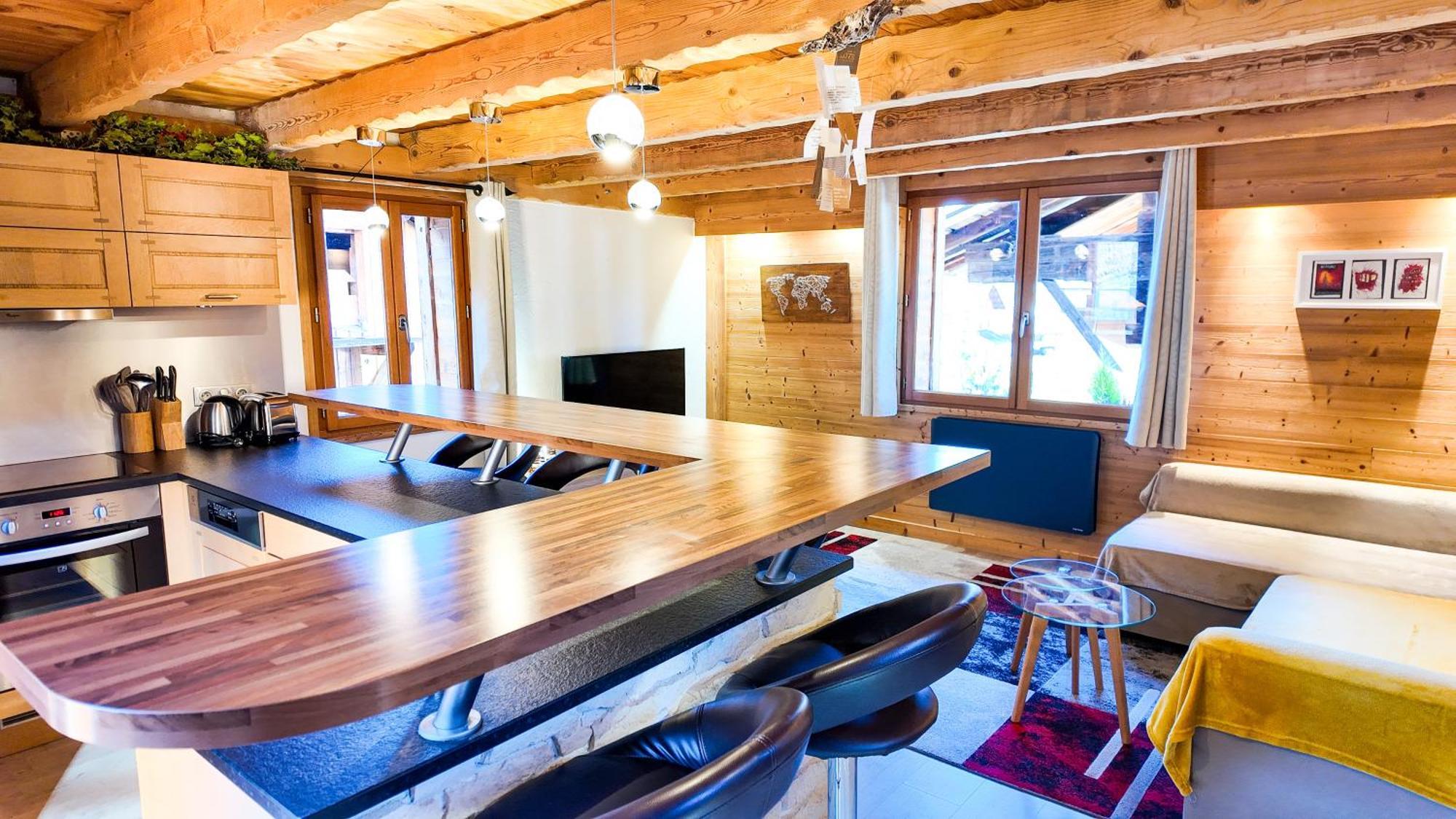 Le Grenier 1821 - Mini chalet - Centre village - AravisTour Saint-Jean-de-Sixt Extérieur photo