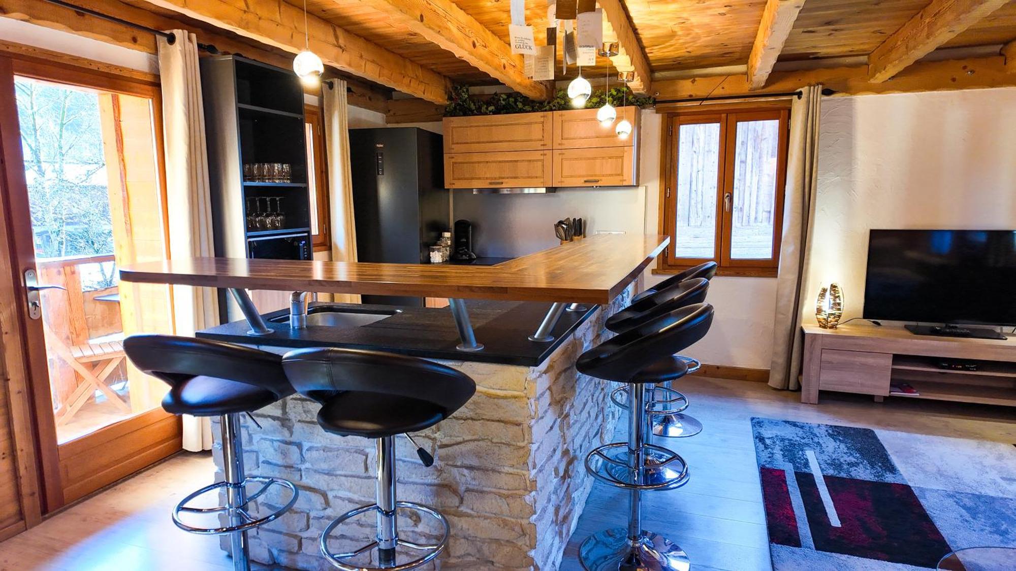 Le Grenier 1821 - Mini chalet - Centre village - AravisTour Saint-Jean-de-Sixt Extérieur photo